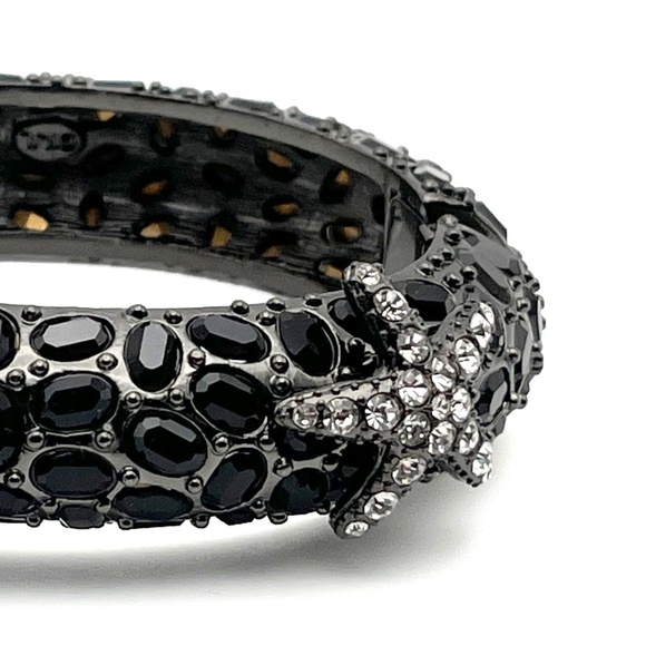 Kenneth Jay Lane Vintage 80's Black Neptune Bangle - Picture 1 of 3